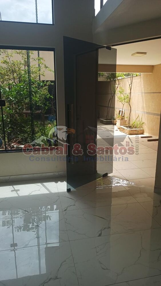 Casa à venda com 3 quartos, 269m² - Foto 8