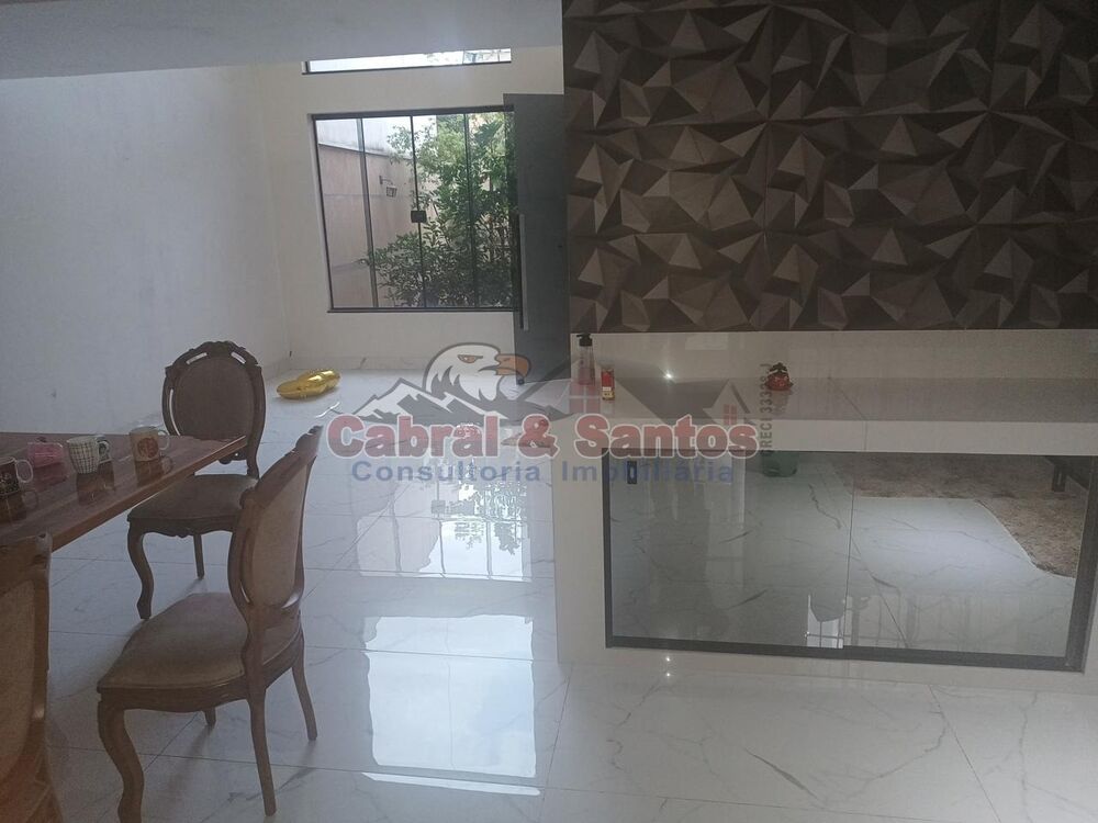 Casa à venda com 3 quartos, 269m² - Foto 6