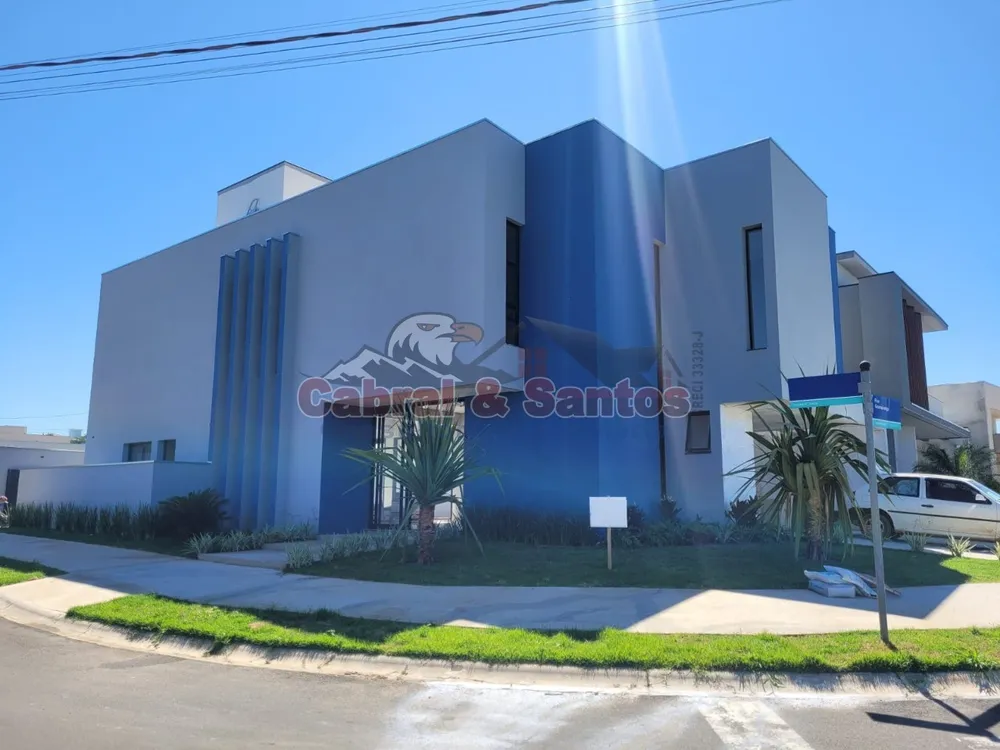 Casa, 3 quartos, 305 m² - Foto 1