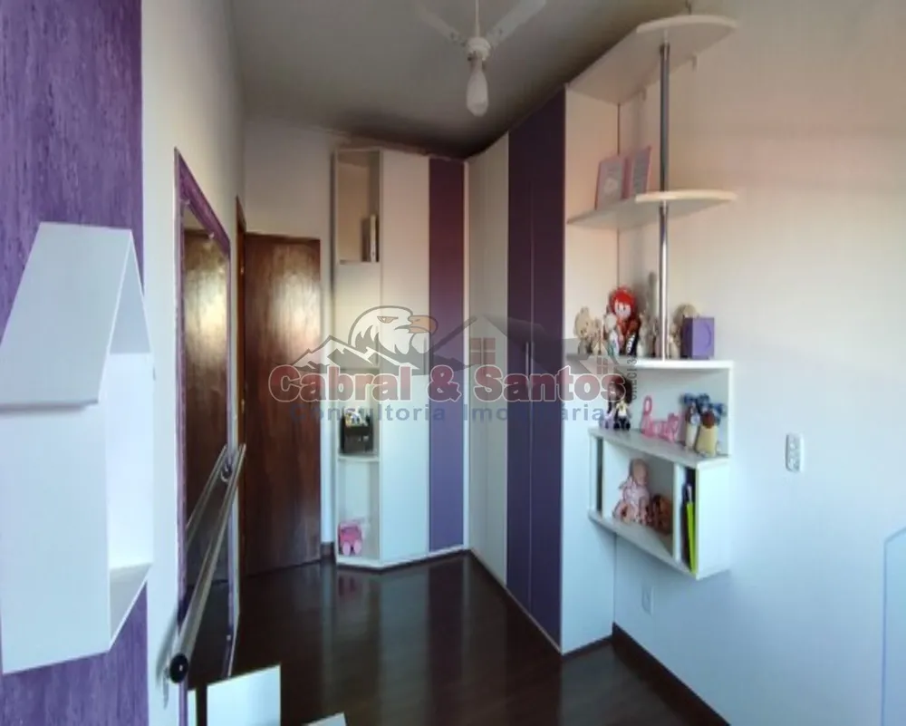 Casa, 3 quartos, 240 m² - Foto 8