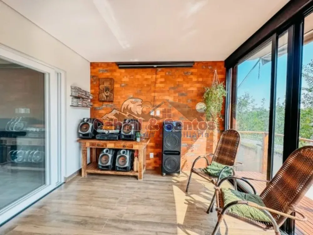 Casa, 3 quartos, 210 m² - Foto 8