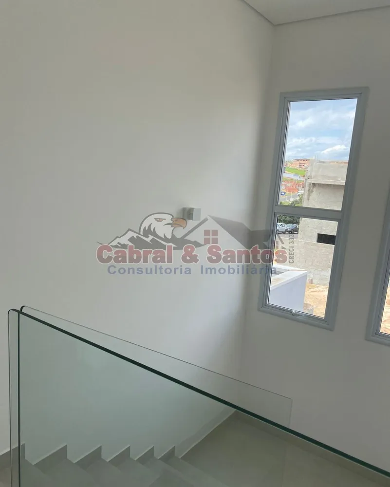 Casa, 3 quartos, 243 m² - Foto 4