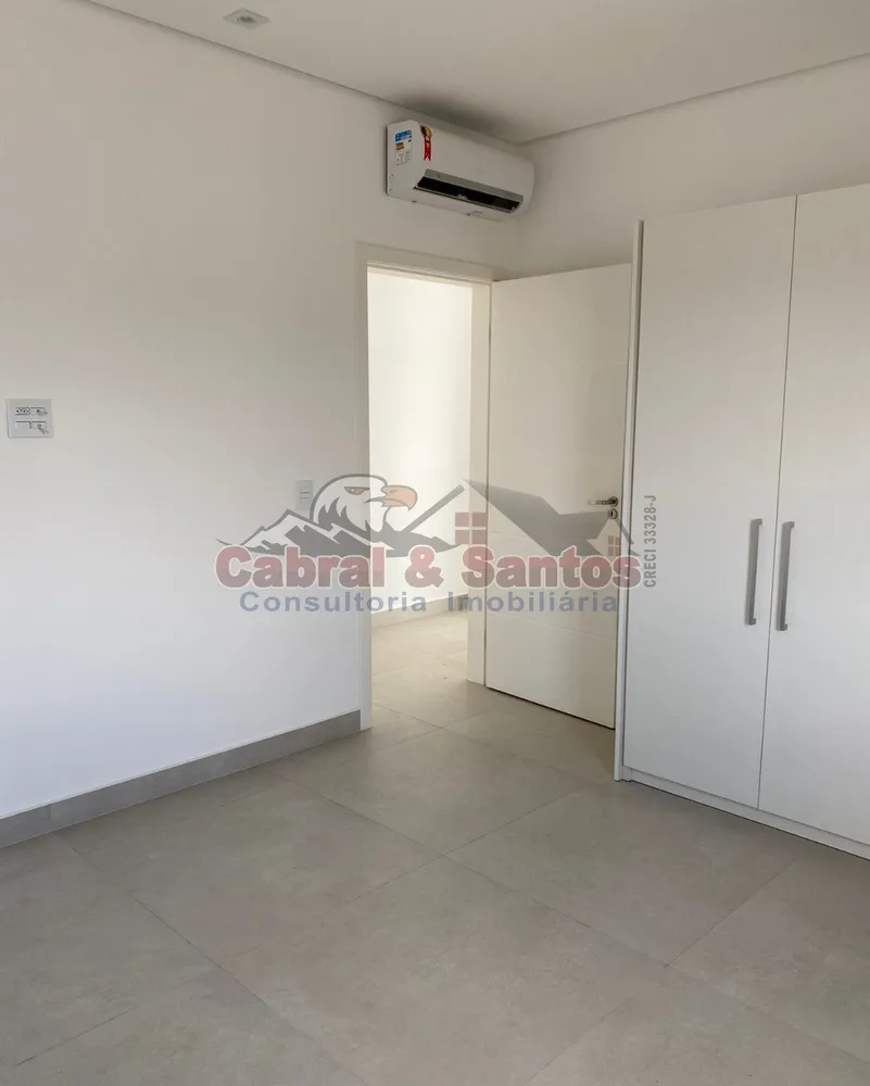 Casa, 3 quartos, 243 m² - Foto 8