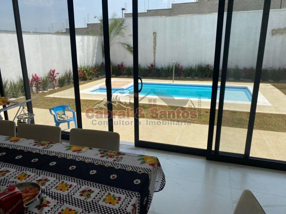 Casa, 4 quartos, 318 m² - Foto 2