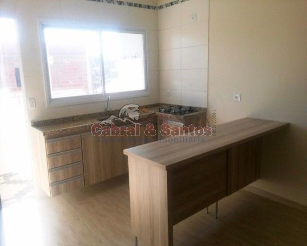 Apartamento à venda com 2 quartos, 70m² - Foto 1