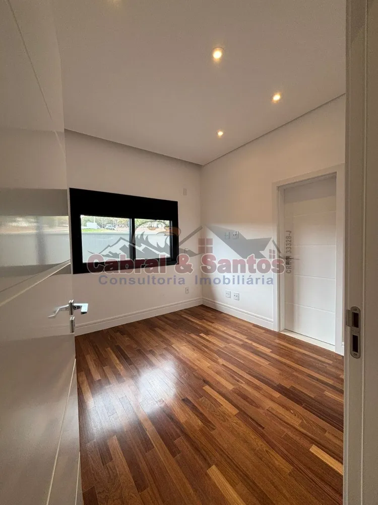 Casa, 3 quartos, 268 m² - Foto 6
