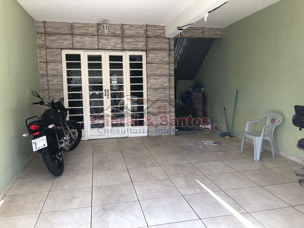 Casa à venda com 3 quartos, 160m² - Foto 3