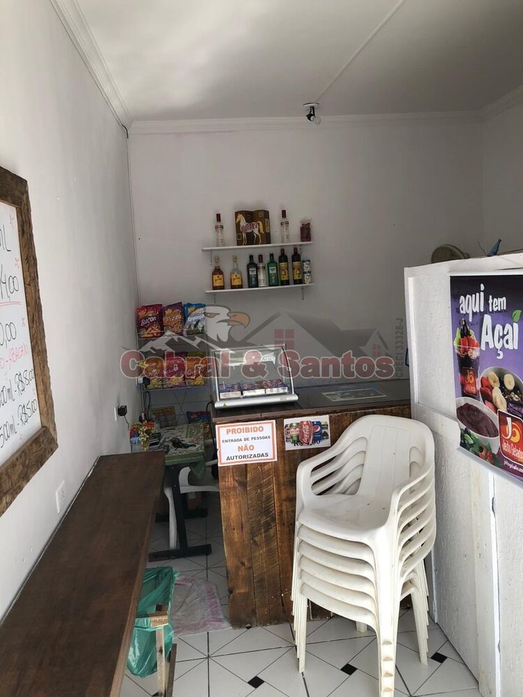 Casa à venda com 3 quartos, 160m² - Foto 2