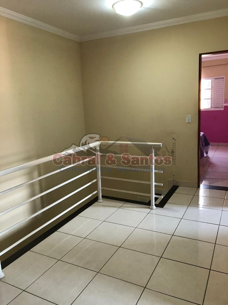 Casa à venda com 3 quartos, 160m² - Foto 7