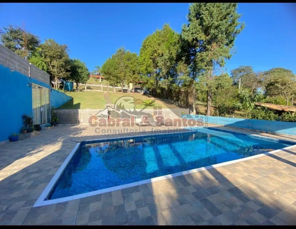Chácara, 4 quartos, 2600 m² - Foto 1