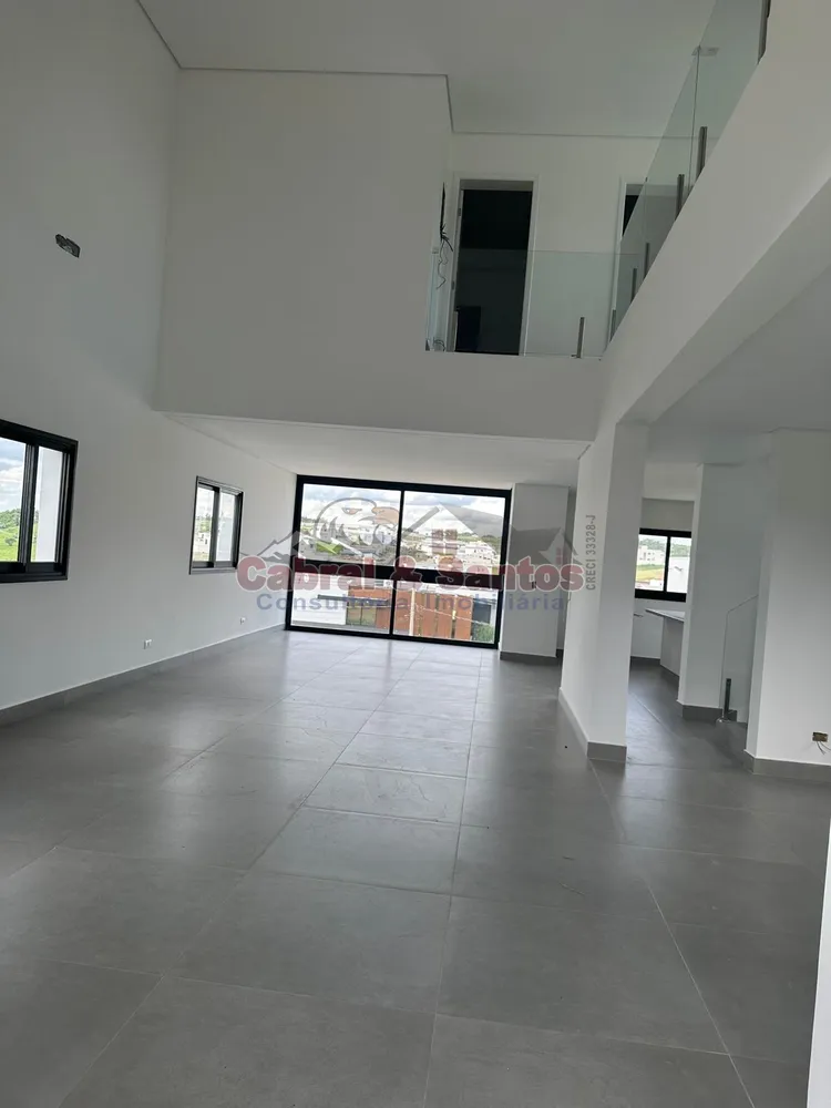 Casa, 3 quartos, 346 m² - Foto 1