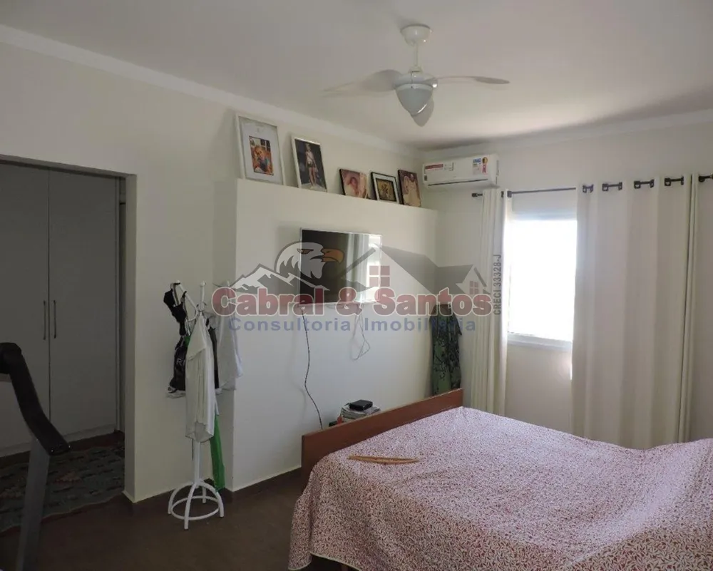 Casa, 4 quartos, 330 m² - Foto 4