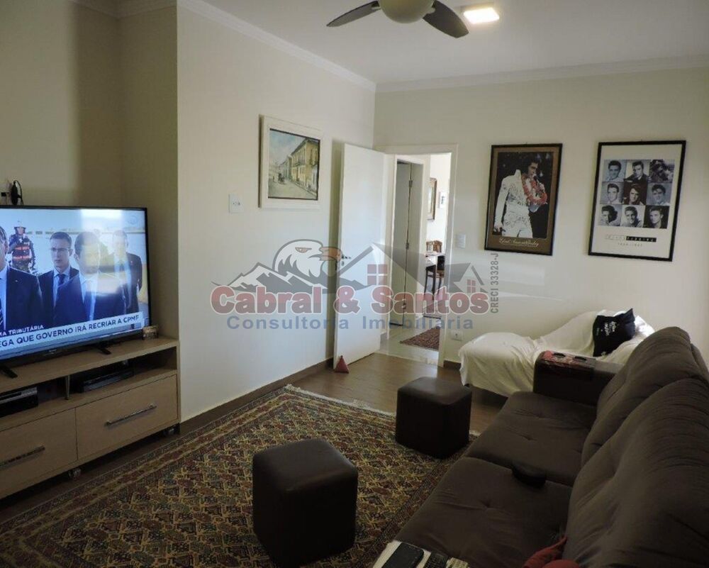 Casa, 4 quartos, 330 m² - Foto 2