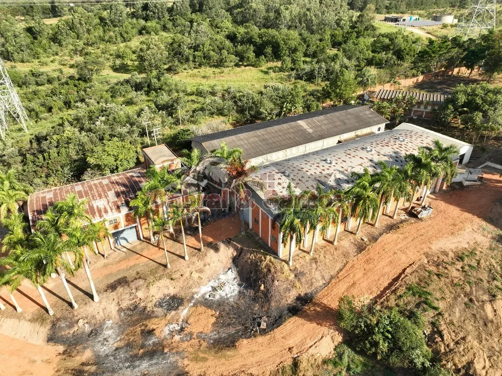 Depósito-Galpão, 3400 m² - Foto 1