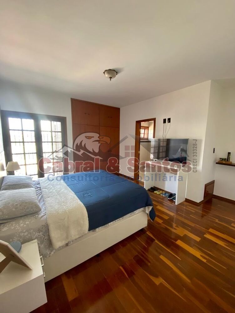 Casa, 3 quartos, 199 m² - Foto 4