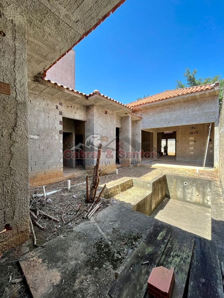 Casa, 3 quartos, 218 m² - Foto 3