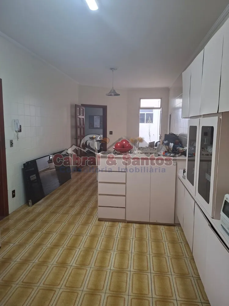 Casa, 4 quartos, 729 m² - Foto 8