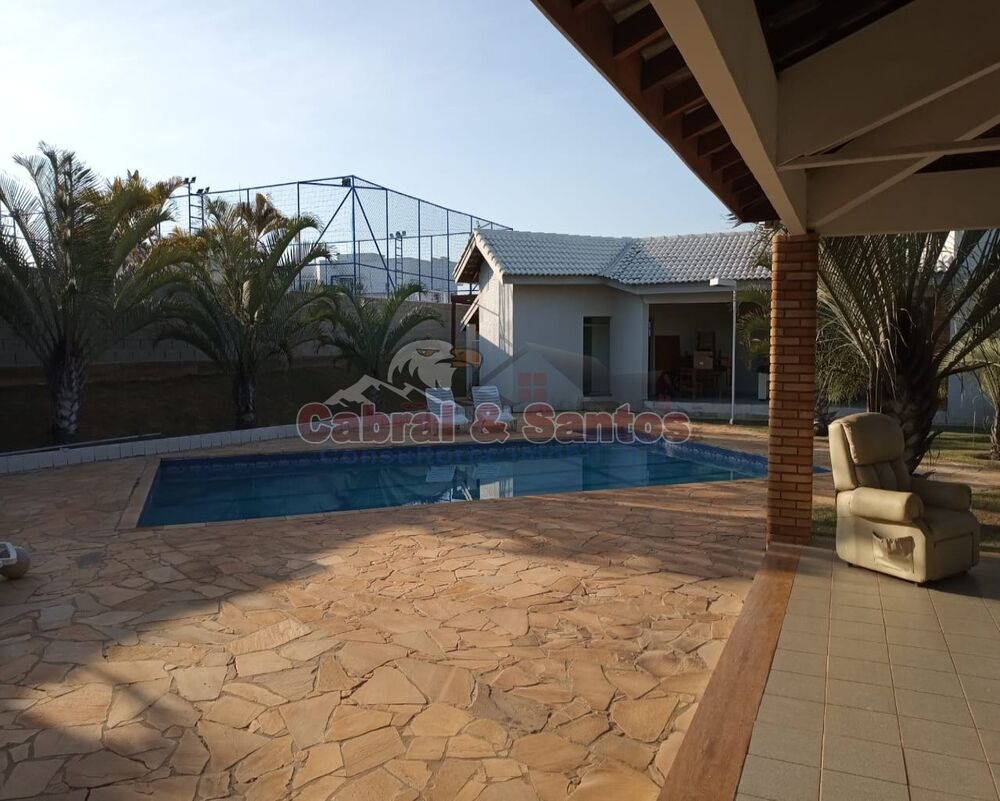 Casa à venda com 4 quartos, 444m² - Foto 4