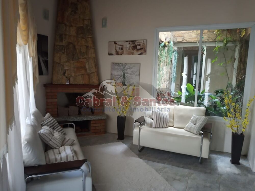 Casa à venda com 4 quartos, 444m² - Foto 3