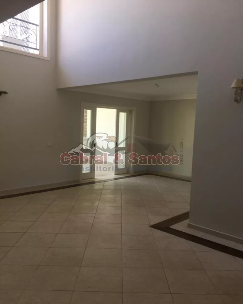 Casa à venda com 4 quartos, 345m² - Foto 5