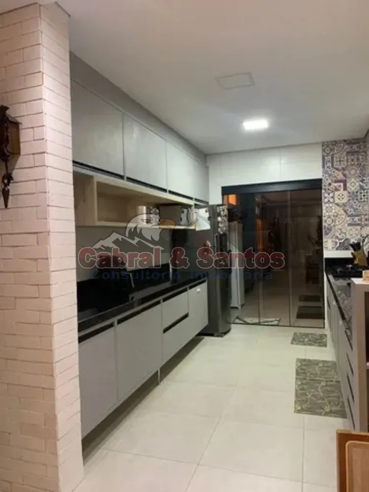 Casa, 3 quartos, 155 m² - Foto 3