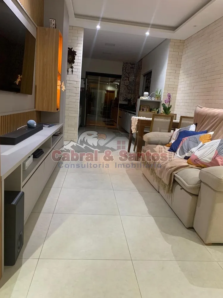 Casa, 3 quartos, 155 m² - Foto 1