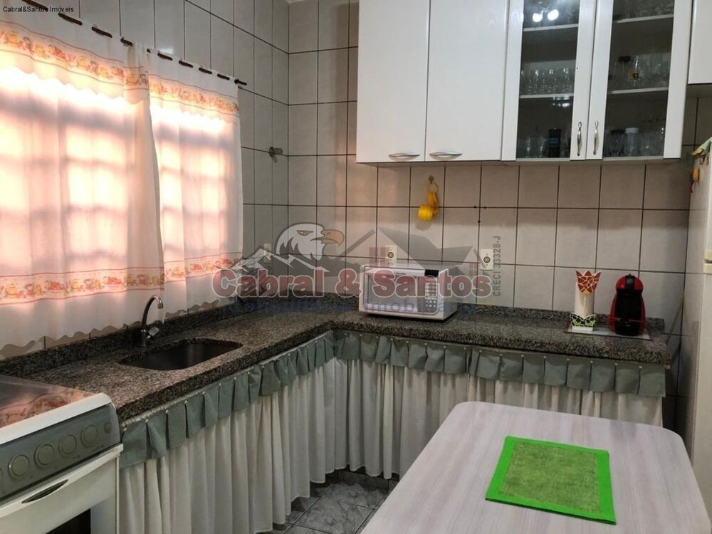 Casa, 3 quartos, 110 m² - Foto 2