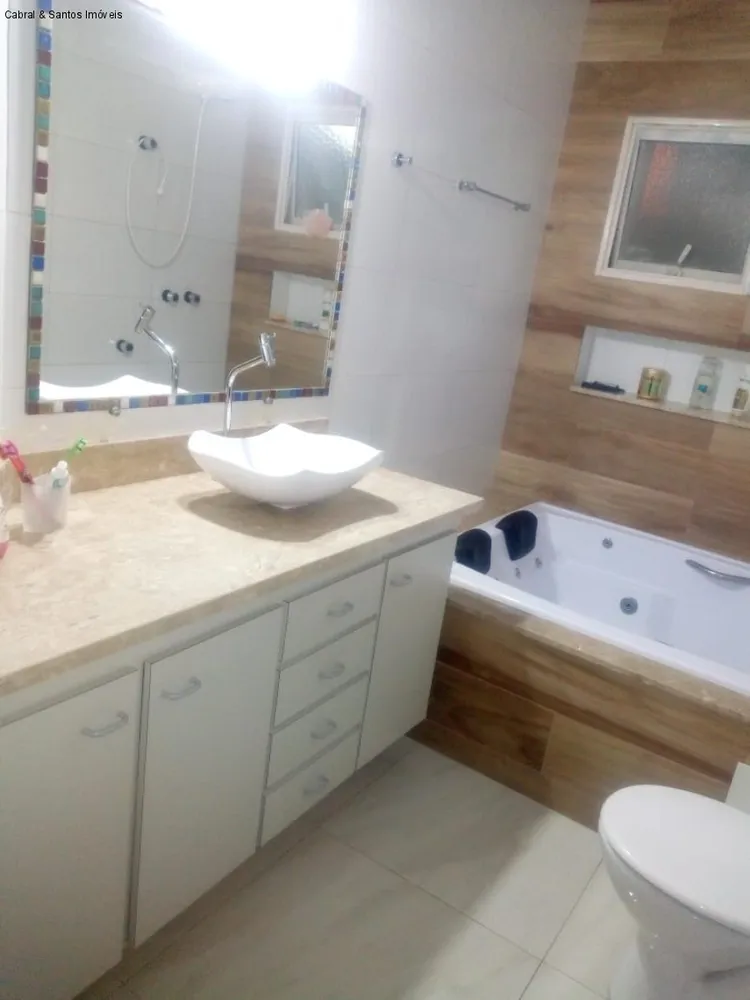Casa, 3 quartos, 230 m² - Foto 8