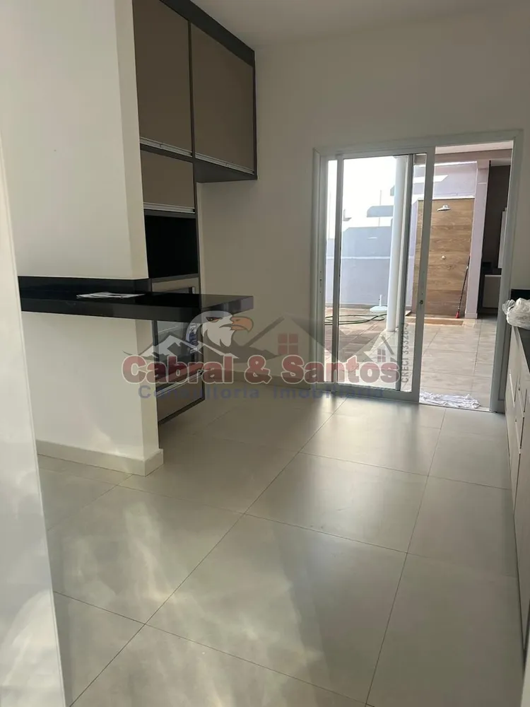 Casa, 3 quartos, 280 m² - Foto 3