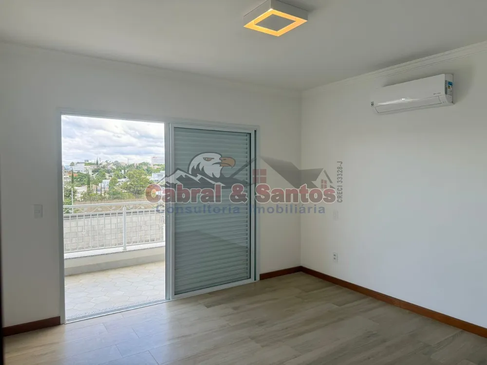 Casa, 3 quartos, 242 m² - Foto 7