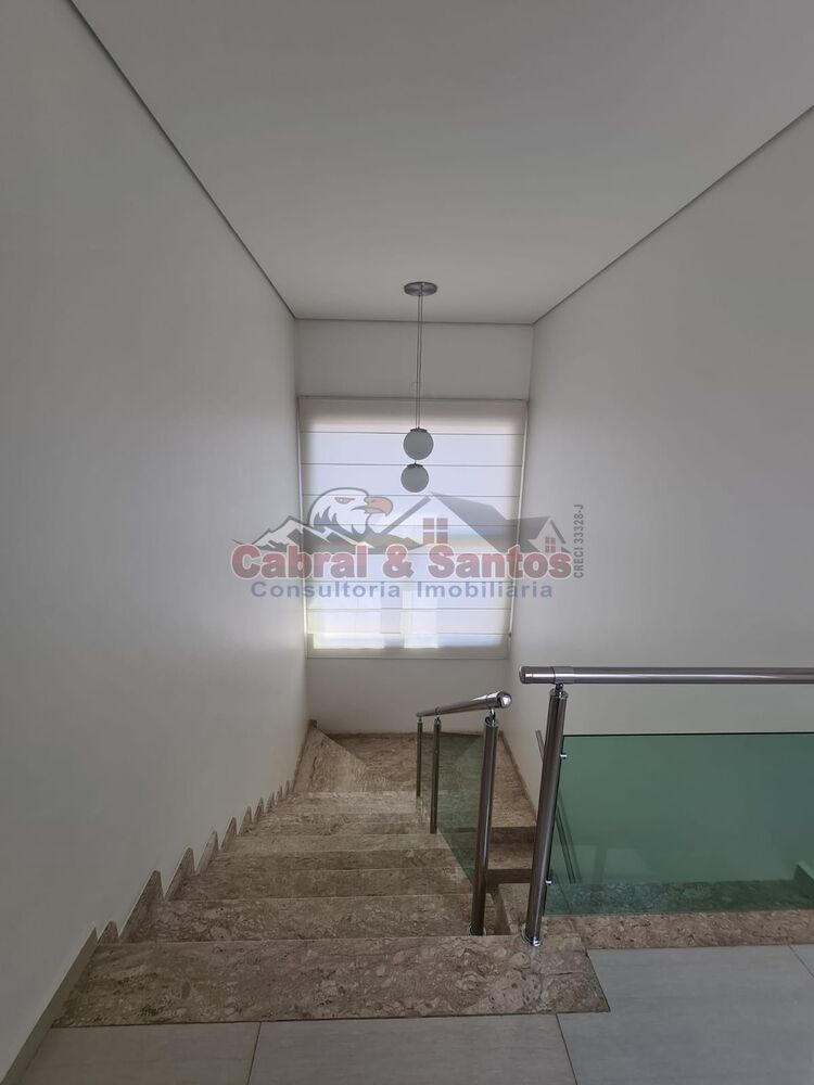 Casa, 3 quartos, 240 m² - Foto 4