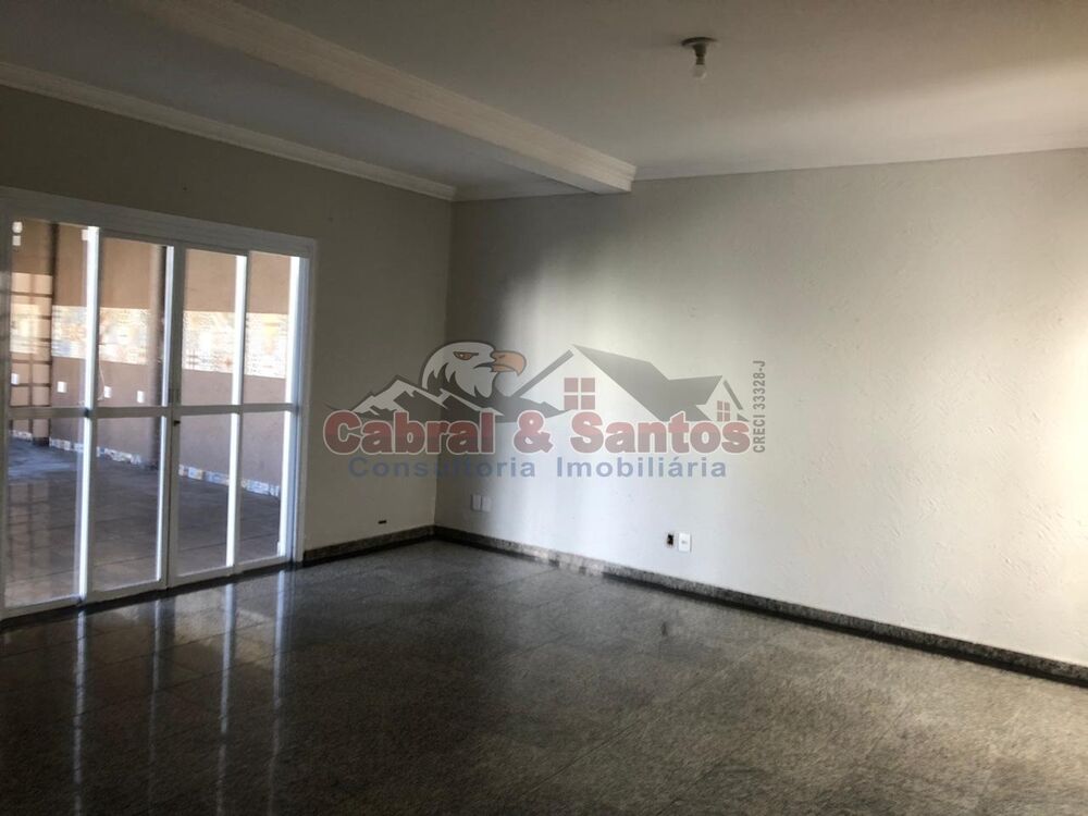 Casa, 4 quartos, 326 m² - Foto 3