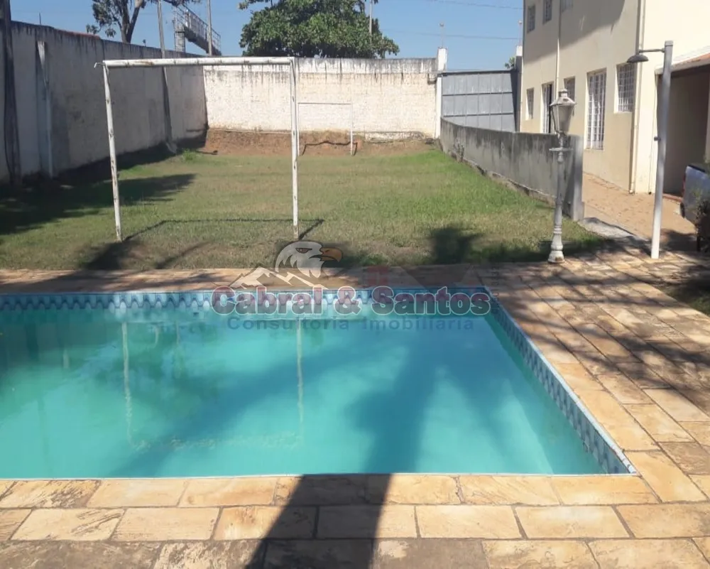 Chácara, 5 quartos, 2211 m² - Foto 1