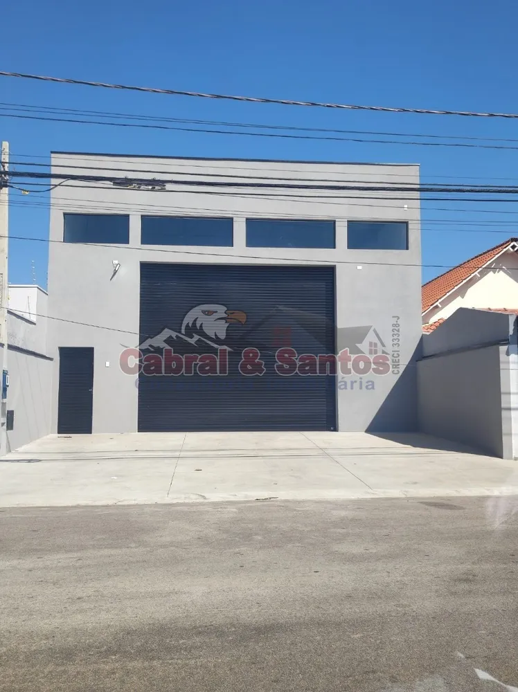 Depósito-Galpão, 338 m² - Foto 1