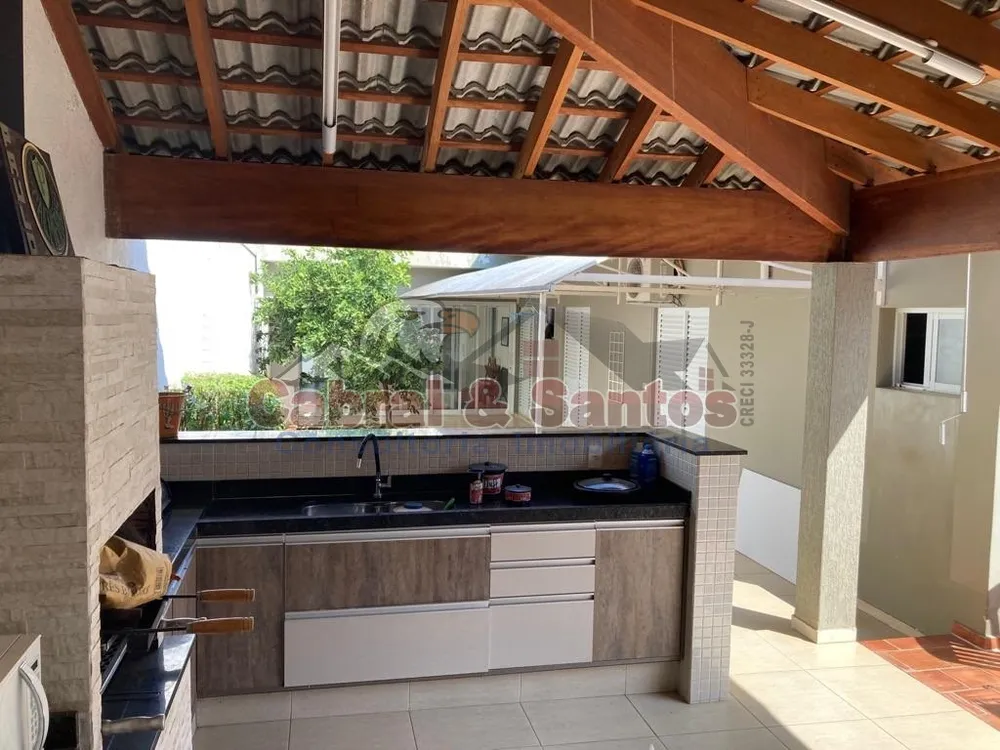 Casa, 4 quartos, 200 m² - Foto 15