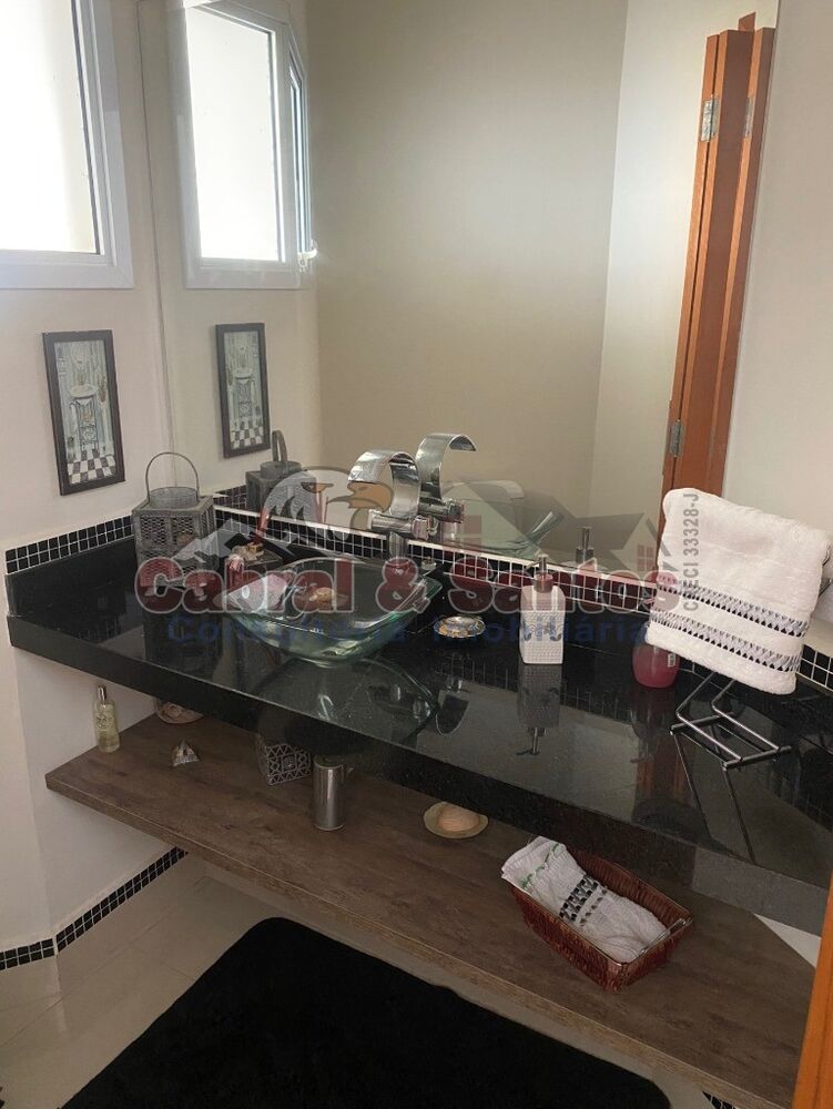 Casa, 4 quartos, 200 m² - Foto 2