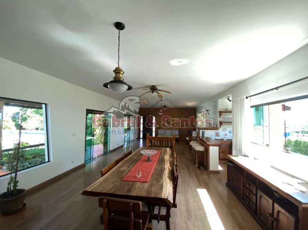 Casa, 4 quartos, 477 m² - Foto 1