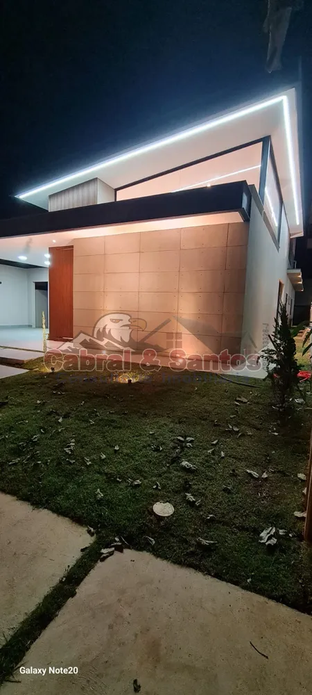 Casa, 3 quartos, 181 m² - Foto 1