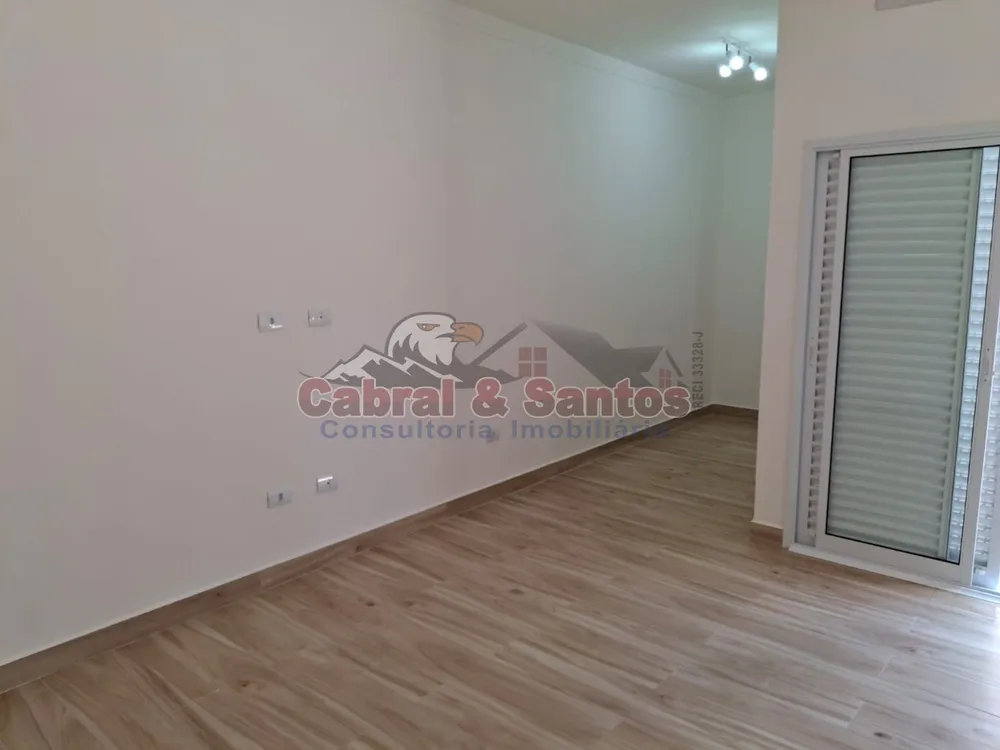 Casa, 3 quartos, 199 m² - Foto 1