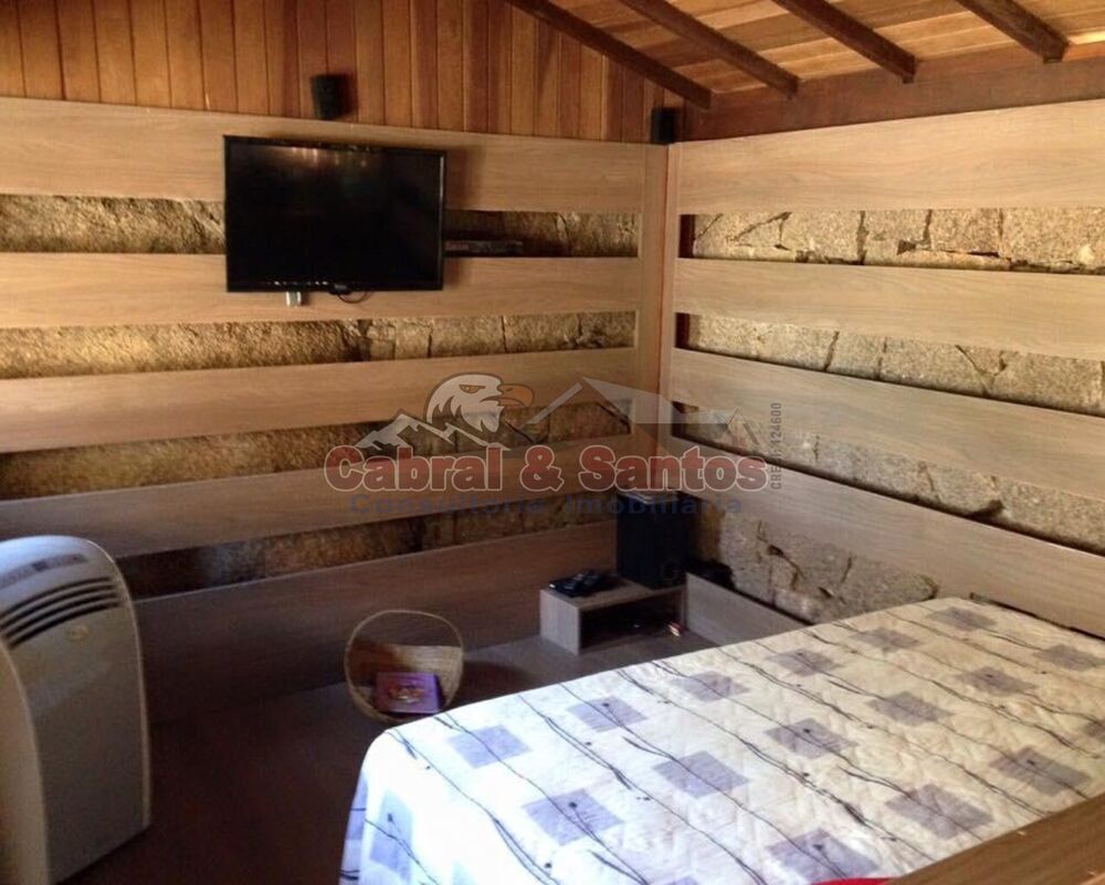 Sítio à venda com 3 quartos, 1200m² - Foto 1