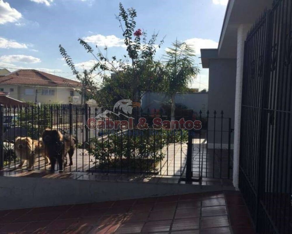 Prédio Inteiro à venda com 4 quartos, 600m² - Foto 1