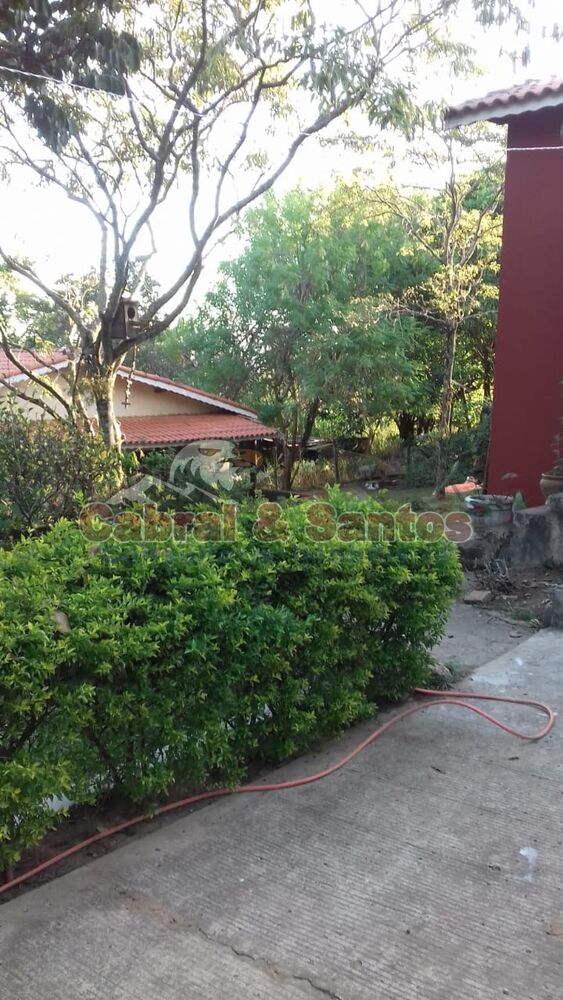 Chácara à venda com 3 quartos, 300m² - Foto 4