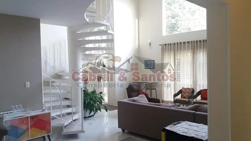Casa, 3 quartos, 261 m² - Foto 4