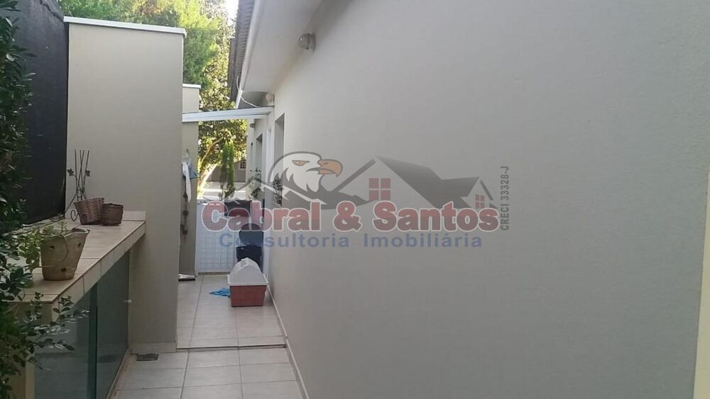 Casa, 3 quartos, 261 m² - Foto 3