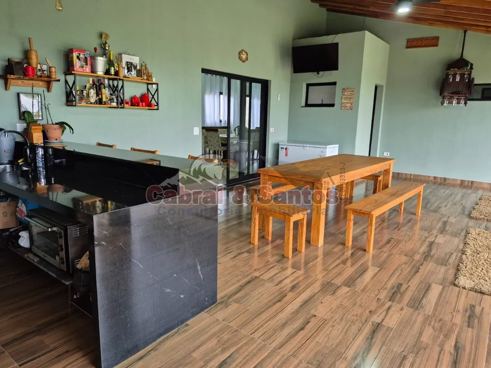 Chácara, 3 quartos, 1044 m² - Foto 3