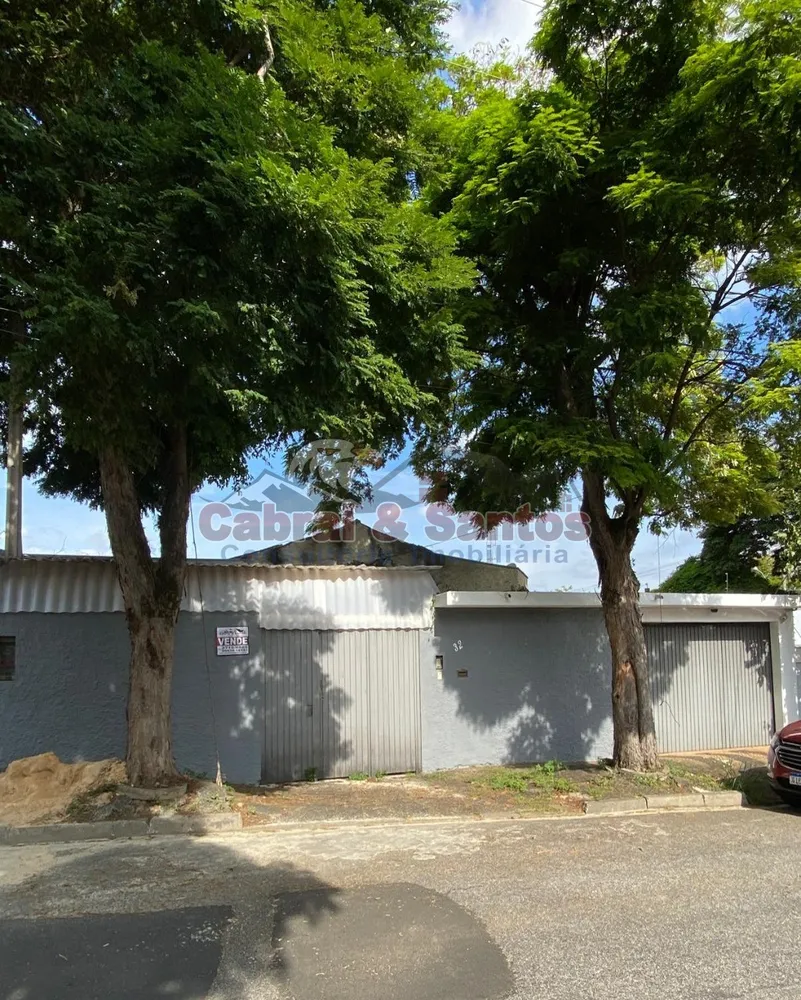 Casa, 3 quartos, 206 m² - Foto 2