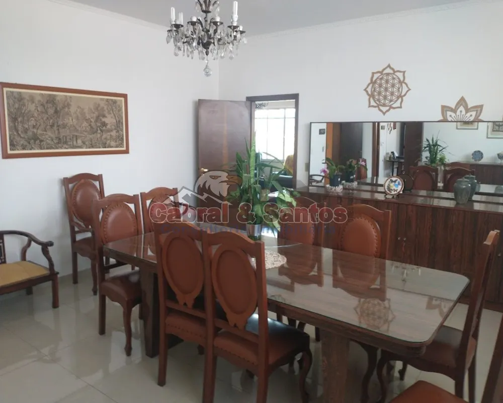 Casa, 4 quartos, 450 m² - Foto 1