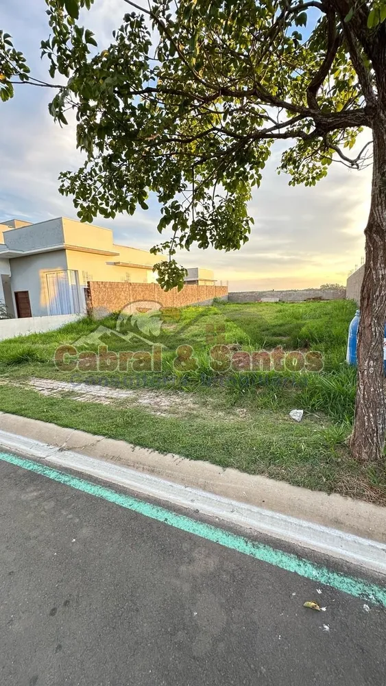 Terreno, 300 m² - Foto 1