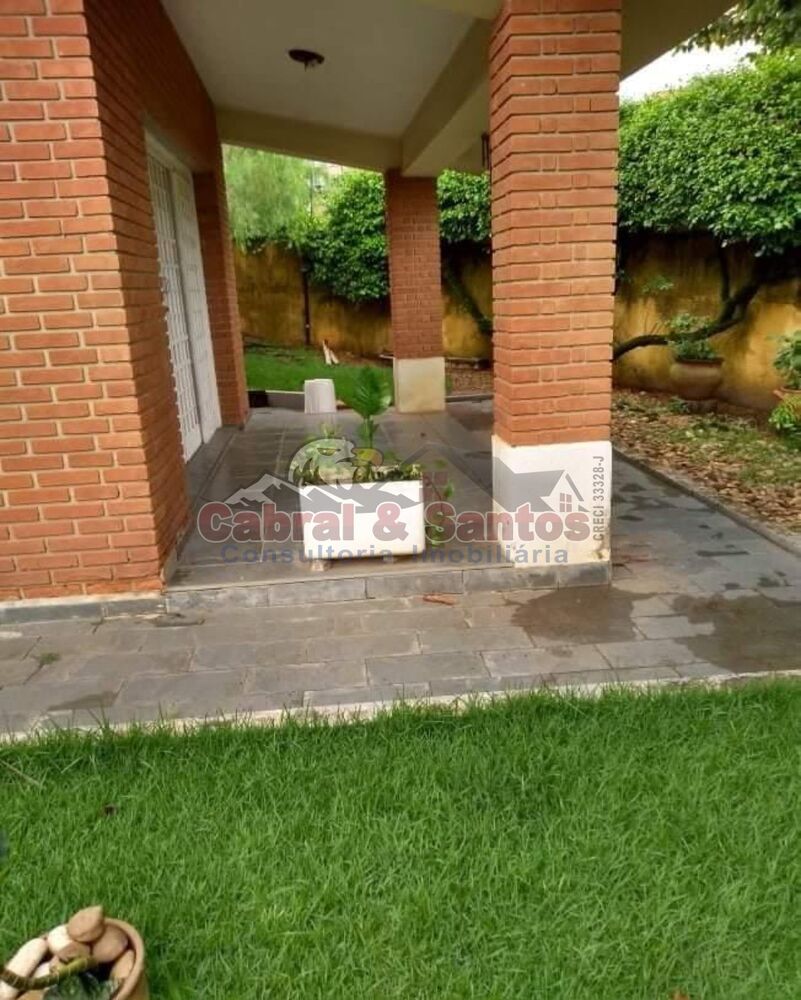 Casa, 4 quartos, 396 m² - Foto 2