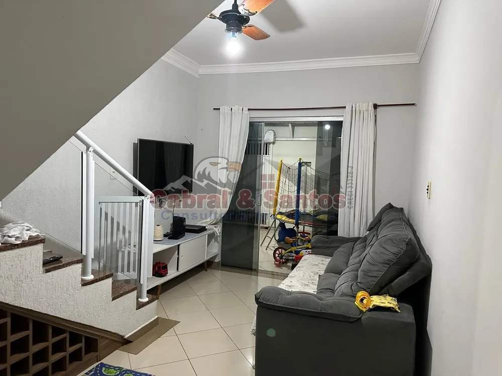 Casa, 3 quartos, 130 m² - Foto 2